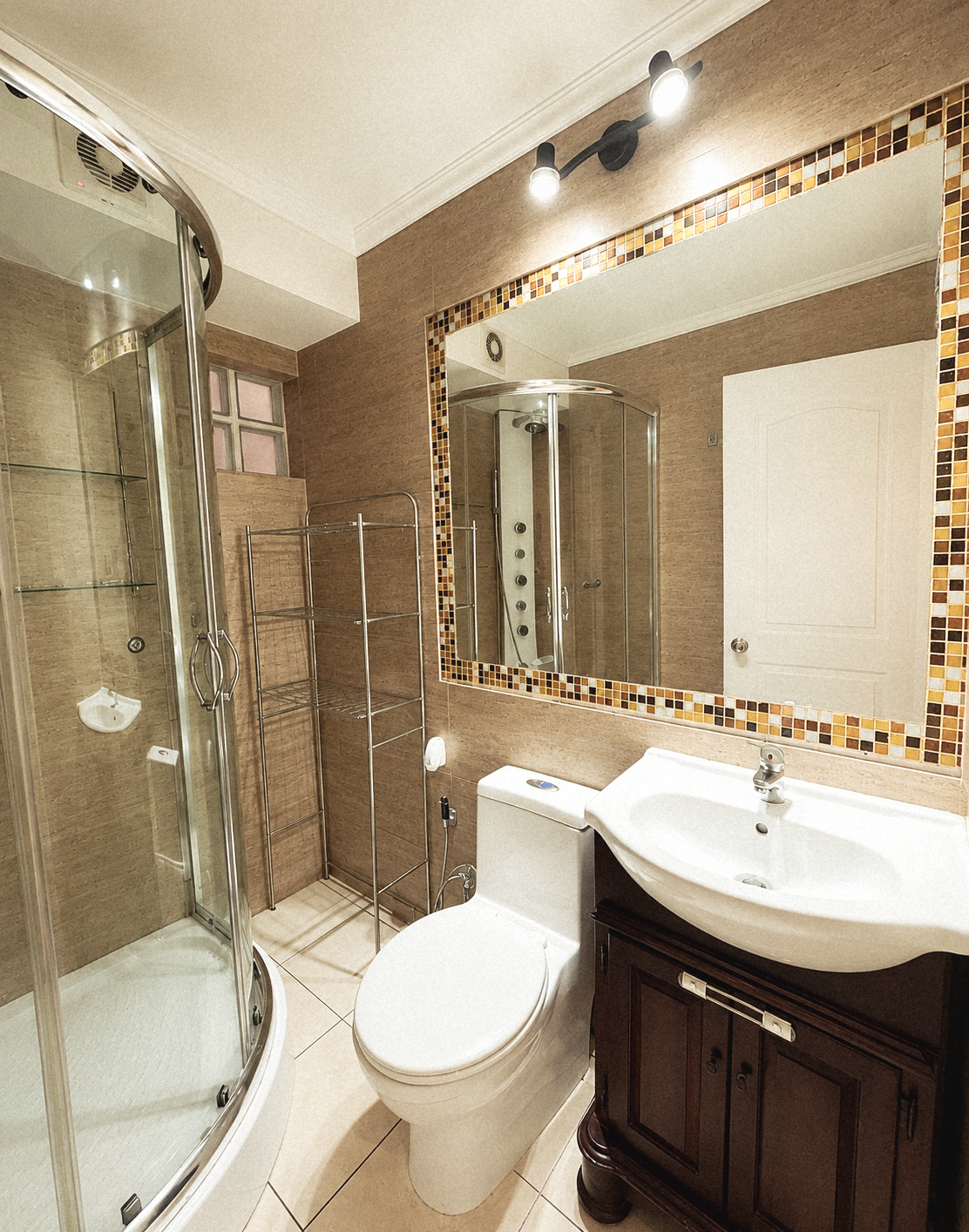 Casa en Venta Condominio Esparta | 4 Dormitorios | 137,87 m² Construidos | 2 Estacionamientos | 6.500 UF | Antofagasta