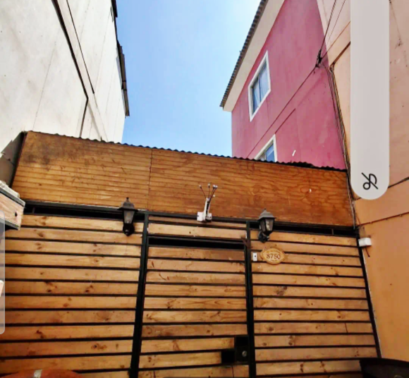 Casa 4D 3B en Juan Bolívar | 3 Pisos | Excelente Ubicación Antofagasta