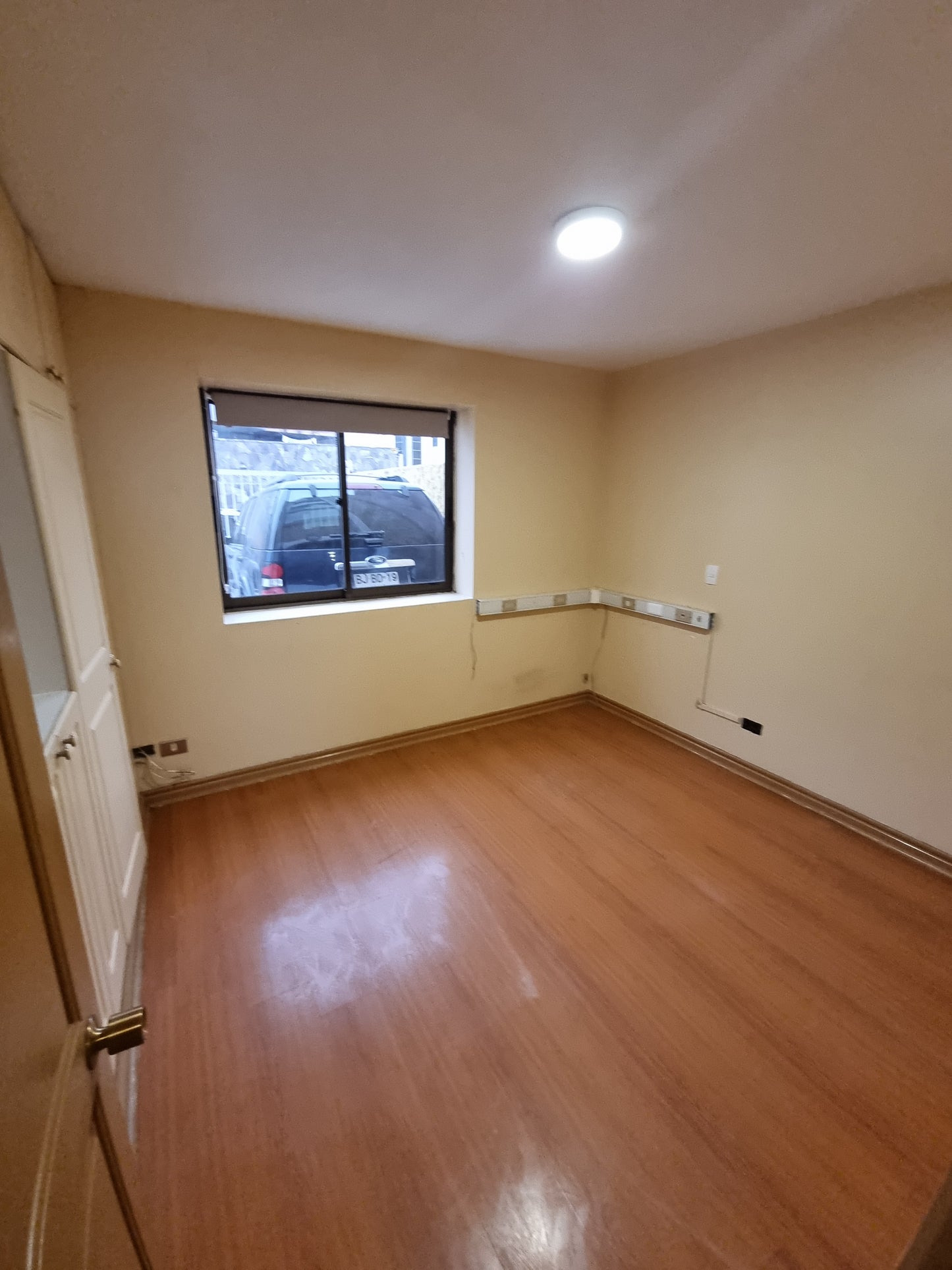 Imperdible departamento 3 Dormitorios en Sector Exclusivo Parque Inglés, Precio Bajo Tasación