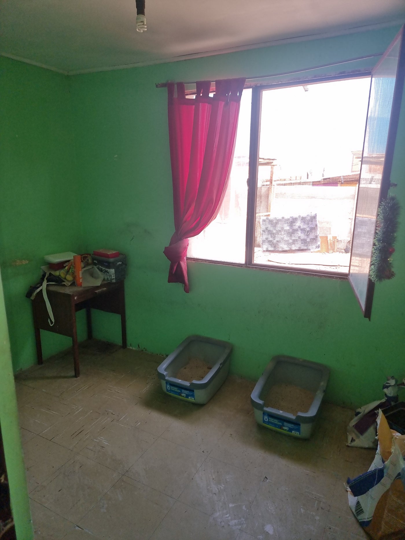 Se vende propiedad con Patio Grande,  en Sector Norte, cerca de Sodimac Constructor y Estación de Bencina Stop (ex Petrobras)