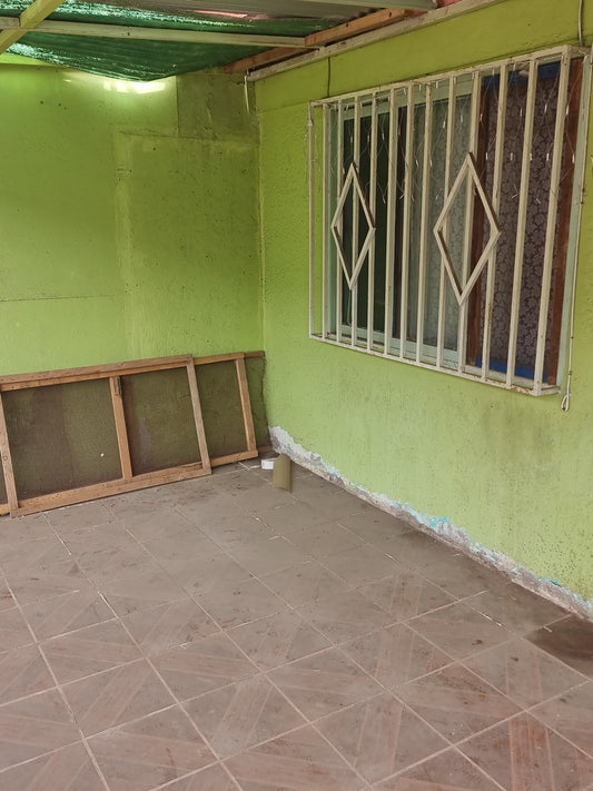 Se vende propiedad con Patio Grande,  en Sector Norte, cerca de Sodimac Constructor y Estación de Bencina Stop (ex Petrobras)