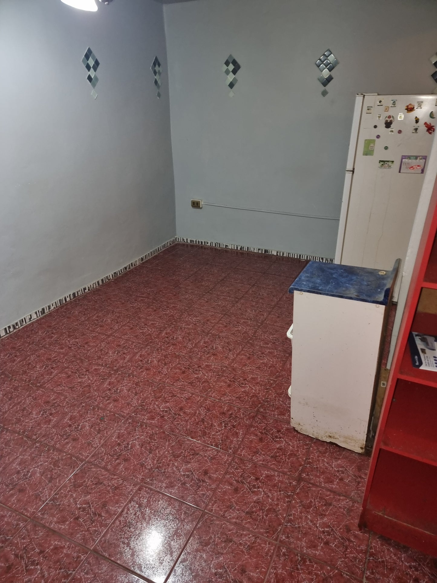 🏘️✨ A pasos del centro 🏘️
Se Vende sin Comisión Casa en Condominio –Ubicación Central! Antofagasta