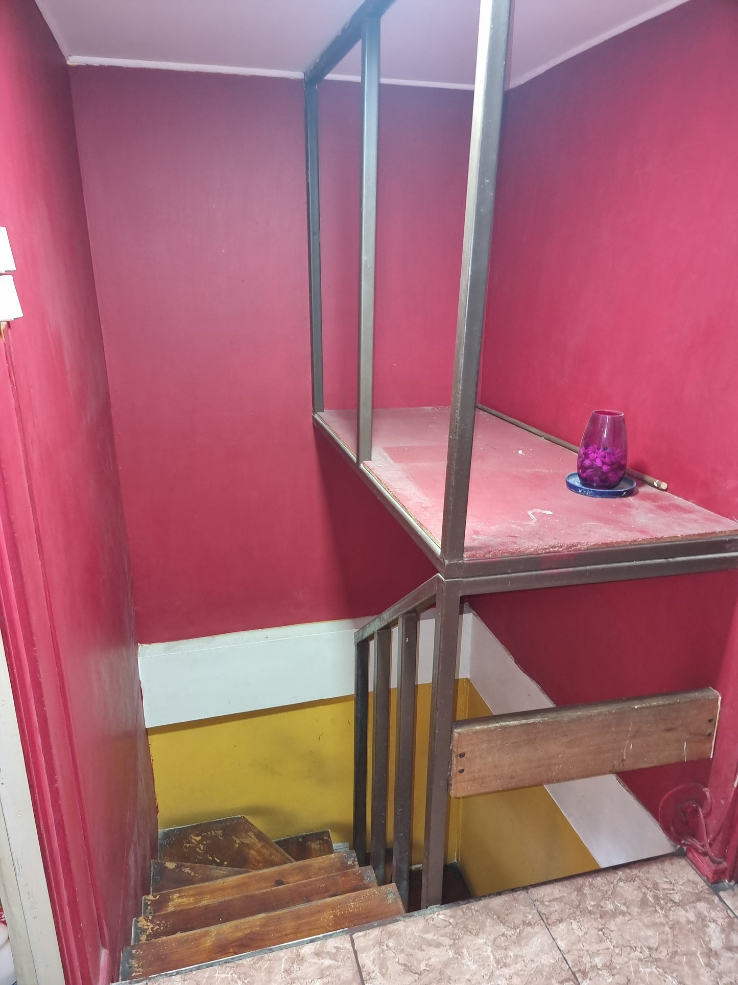 🏘️✨ A pasos del centro 🏘️
Se Vende sin Comisión Casa en Condominio –Ubicación Central! Antofagasta