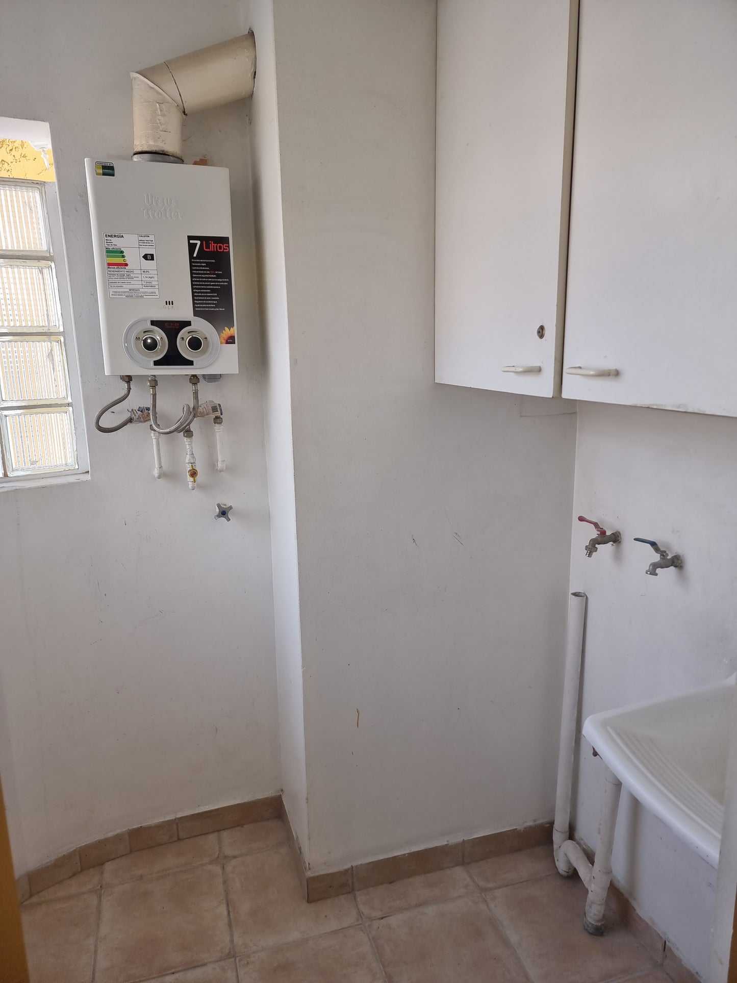 Imperdible departamento 3 Dormitorios en Sector Exclusivo Parque Inglés, Precio Bajo Tasación