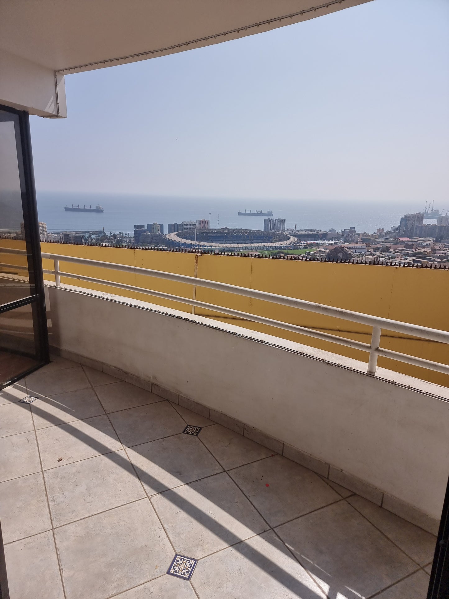 Imperdible departamento 3 Dormitorios en Sector Exclusivo Parque Inglés, Precio Bajo Tasación