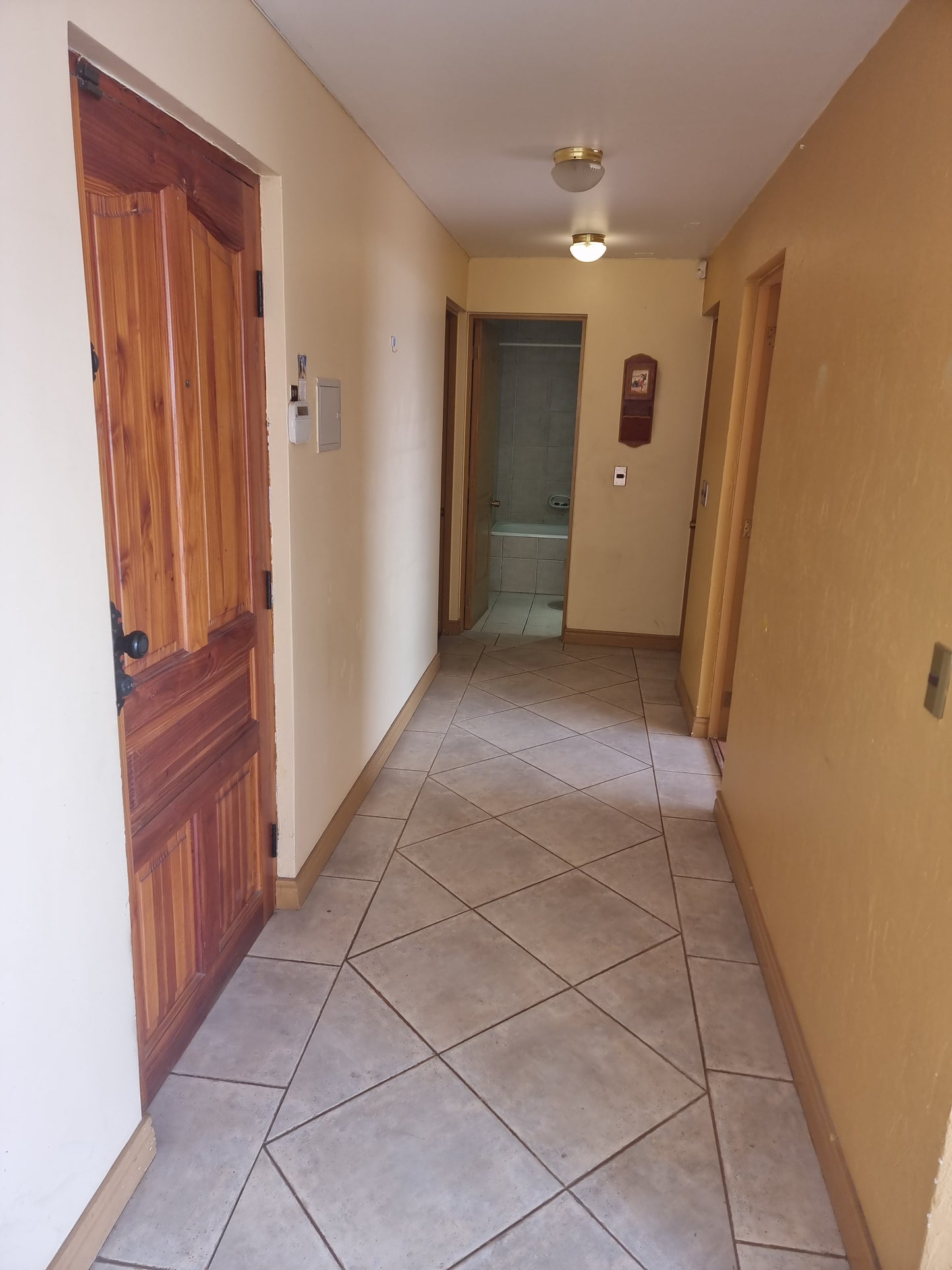 Imperdible departamento 3 Dormitorios en Sector Exclusivo Parque Inglés, Precio Bajo Tasación