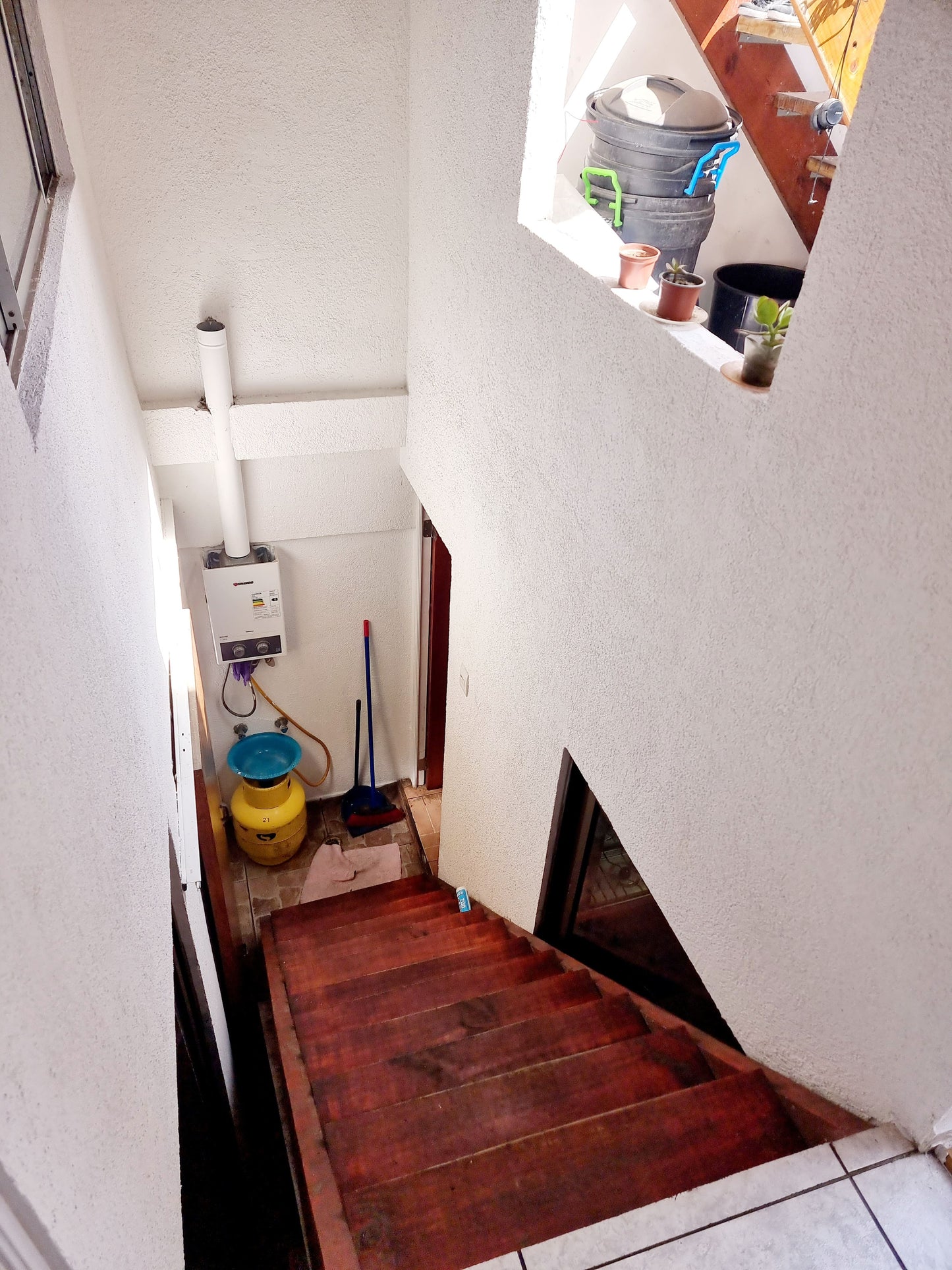 🏡 Se vende casa en sector norte, regularizada y lista para habitar, a pasos de locomoción