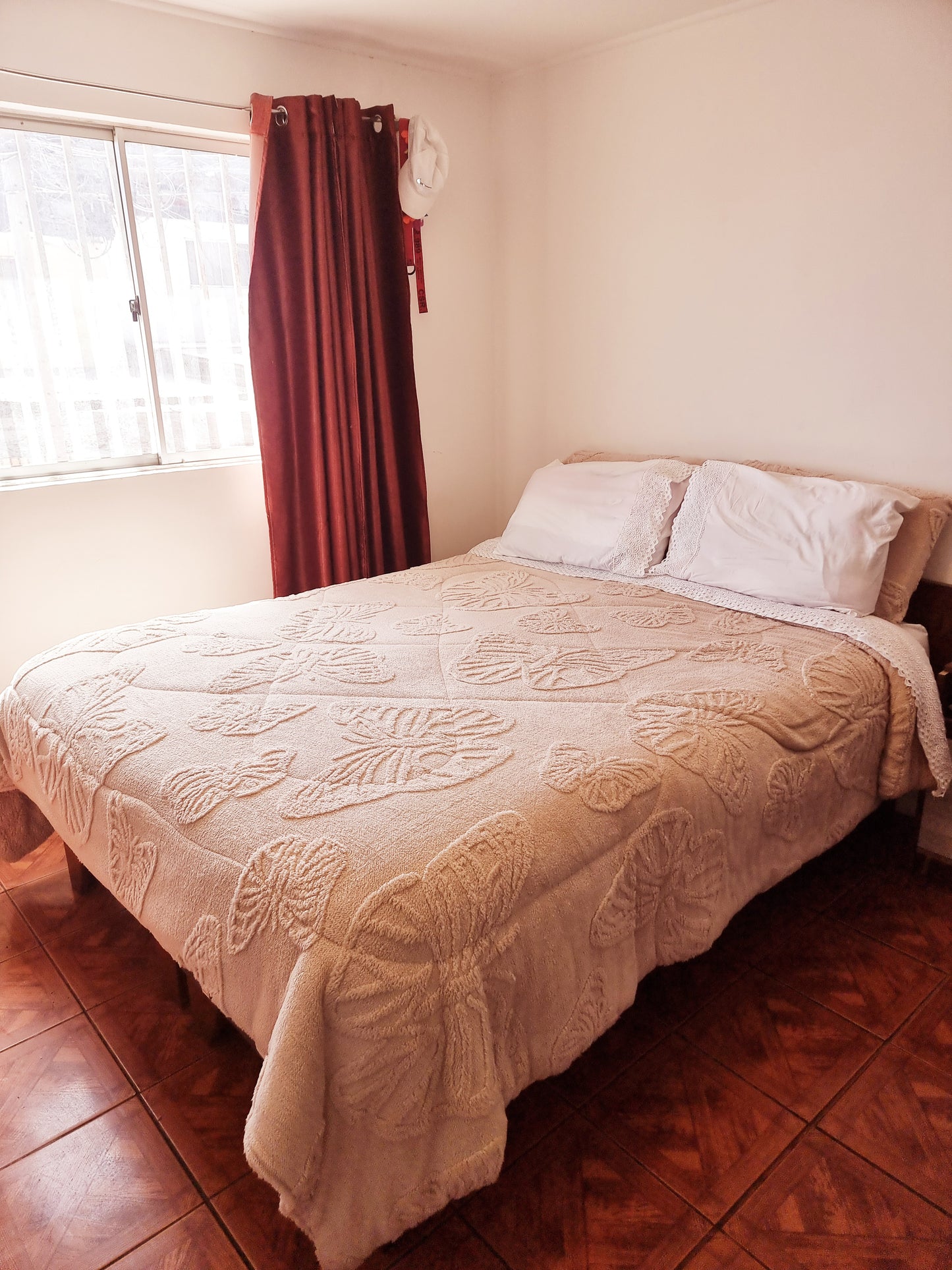 🏡 Se vende casa en sector norte, regularizada y lista para habitar, a pasos de locomoción