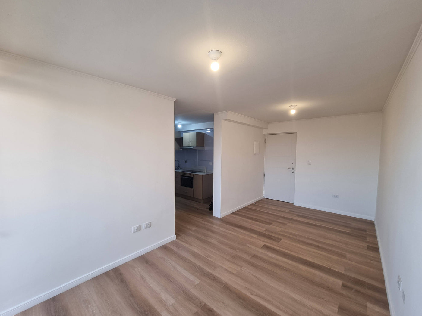 Departamento nuevo de 3 dormitorios + 2 baños, con estacionamiento (Piso 20)