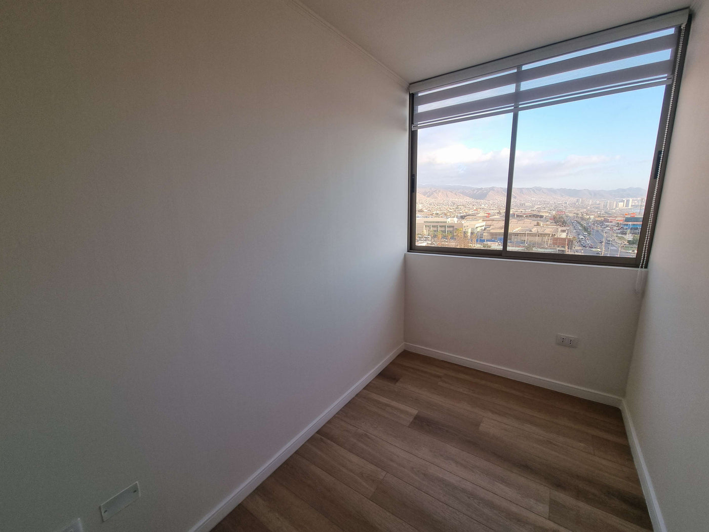 Departamento nuevo de 3 dormitorios + 2 baños, con estacionamiento (Piso 20)