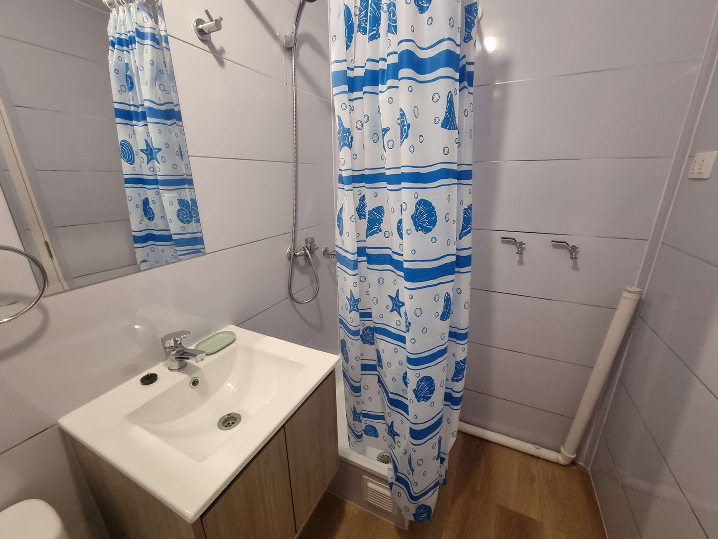 Departamento nuevo de 3 dormitorios + 2 baños, con estacionamiento (Piso 20)