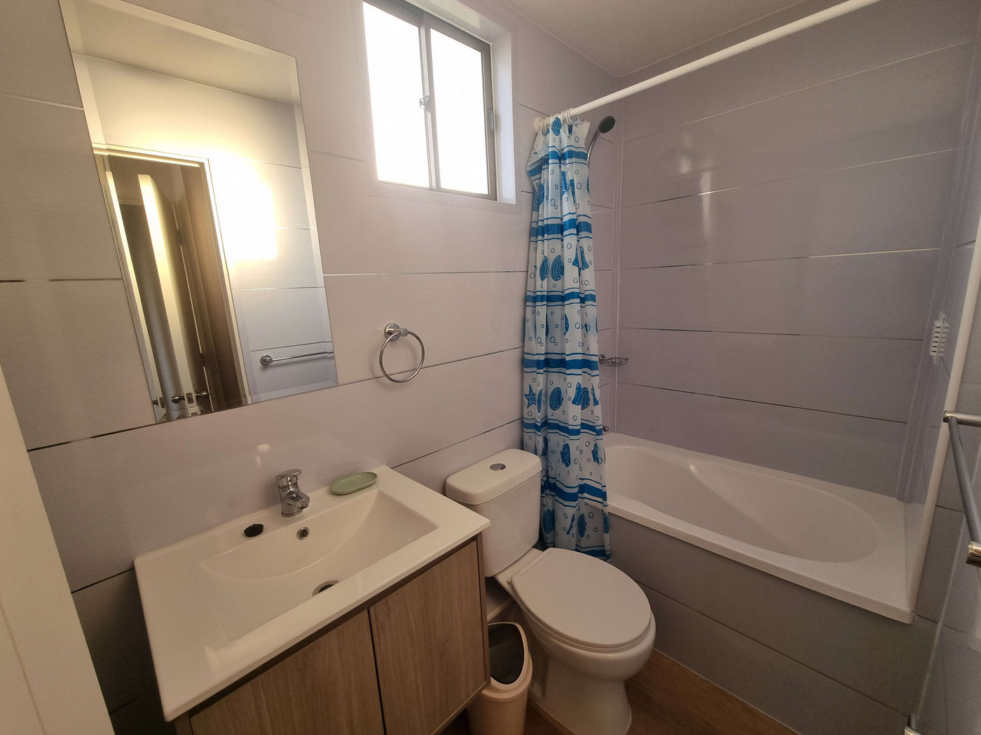 Departamento nuevo de 3 dormitorios + 2 baños, con estacionamiento (Piso 20)