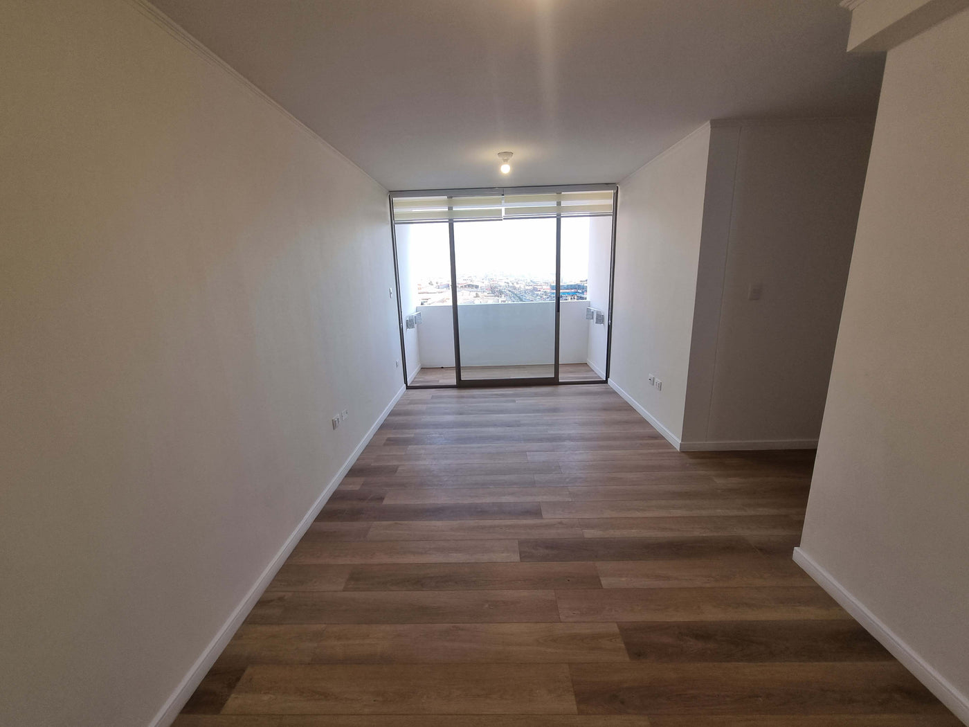 Departamento nuevo de 3 dormitorios + 2 baños, con estacionamiento (Piso 20)
