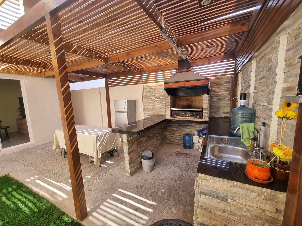 Casa en sector residencial ideal para vivir tranquilo