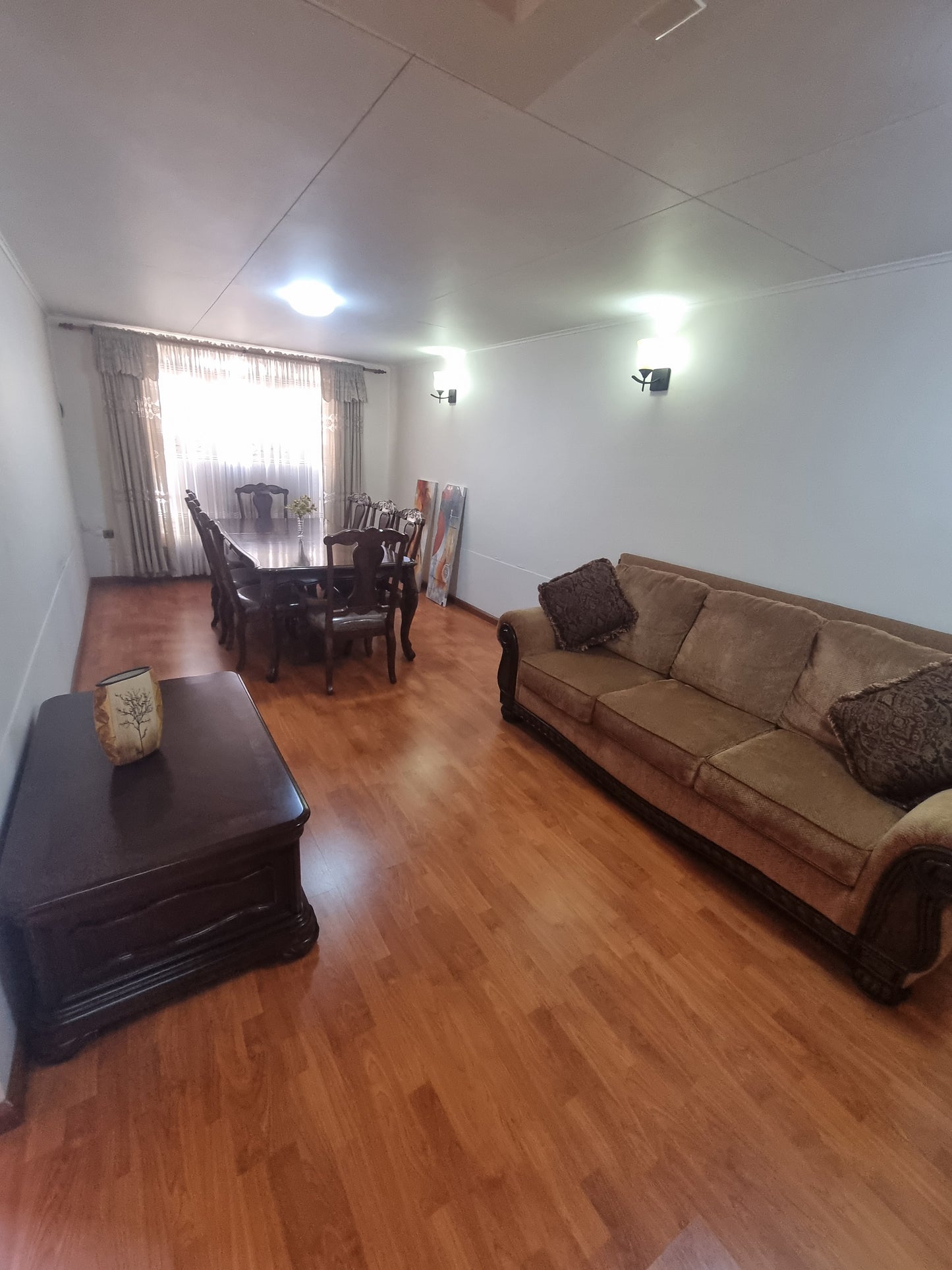 "Hermosa propiedad en sector centro-norte: el hogar ideal para tu familia en un barrio tranquilo 🏡"