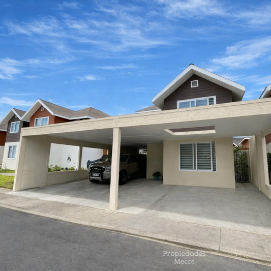 Casa en sector residencial ideal para vivir tranquilo