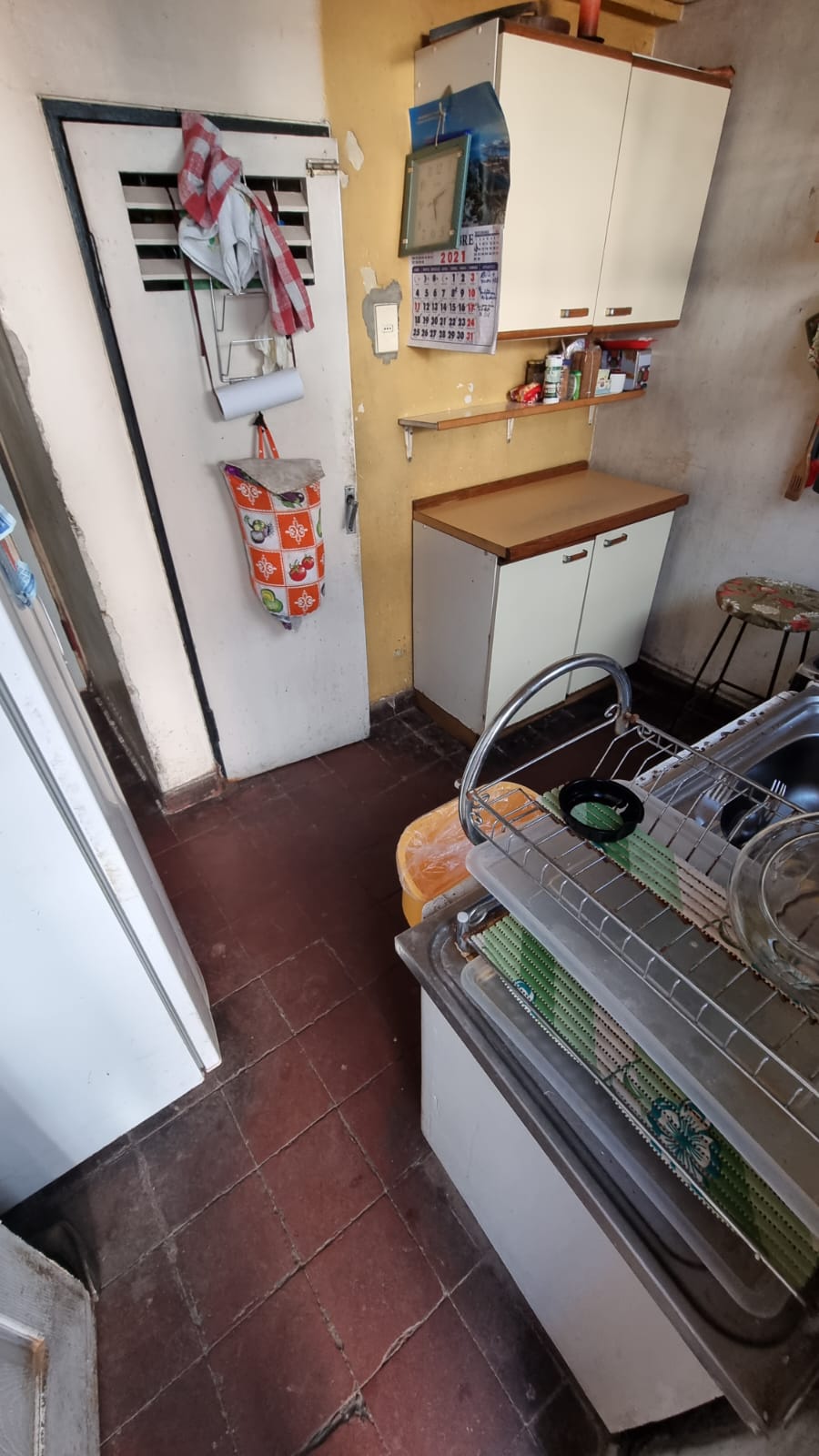 Se vende  casa 2 pisos, regularizada en Sector Gran Vía! 🏡✨ Cerca Universidad Católica del Norte. (Copia)