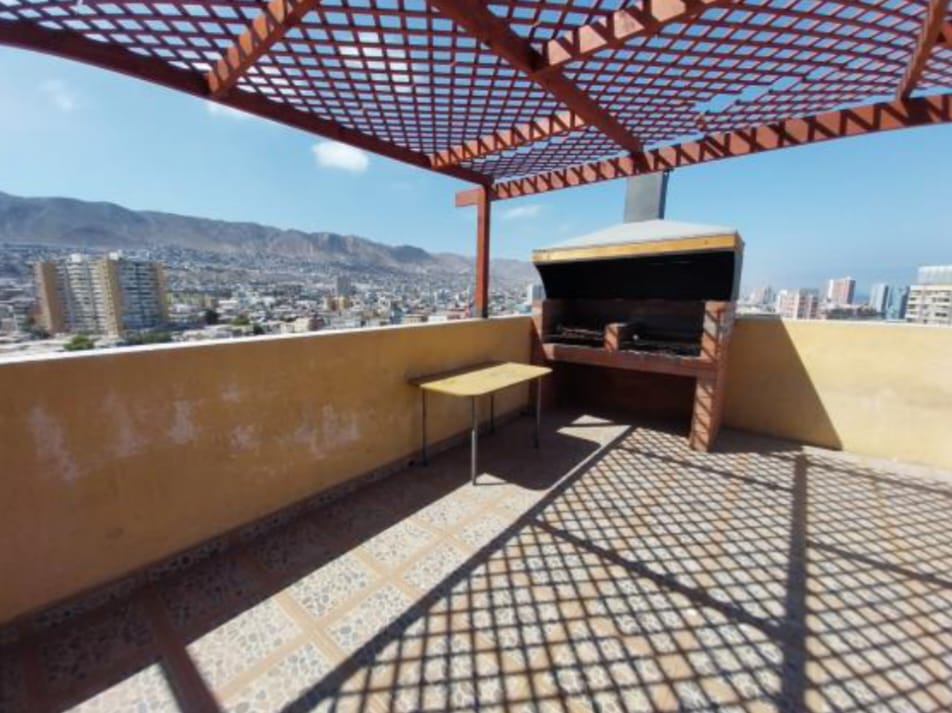 Departamento 4 Dormitorios 2 Baños – Sector Central