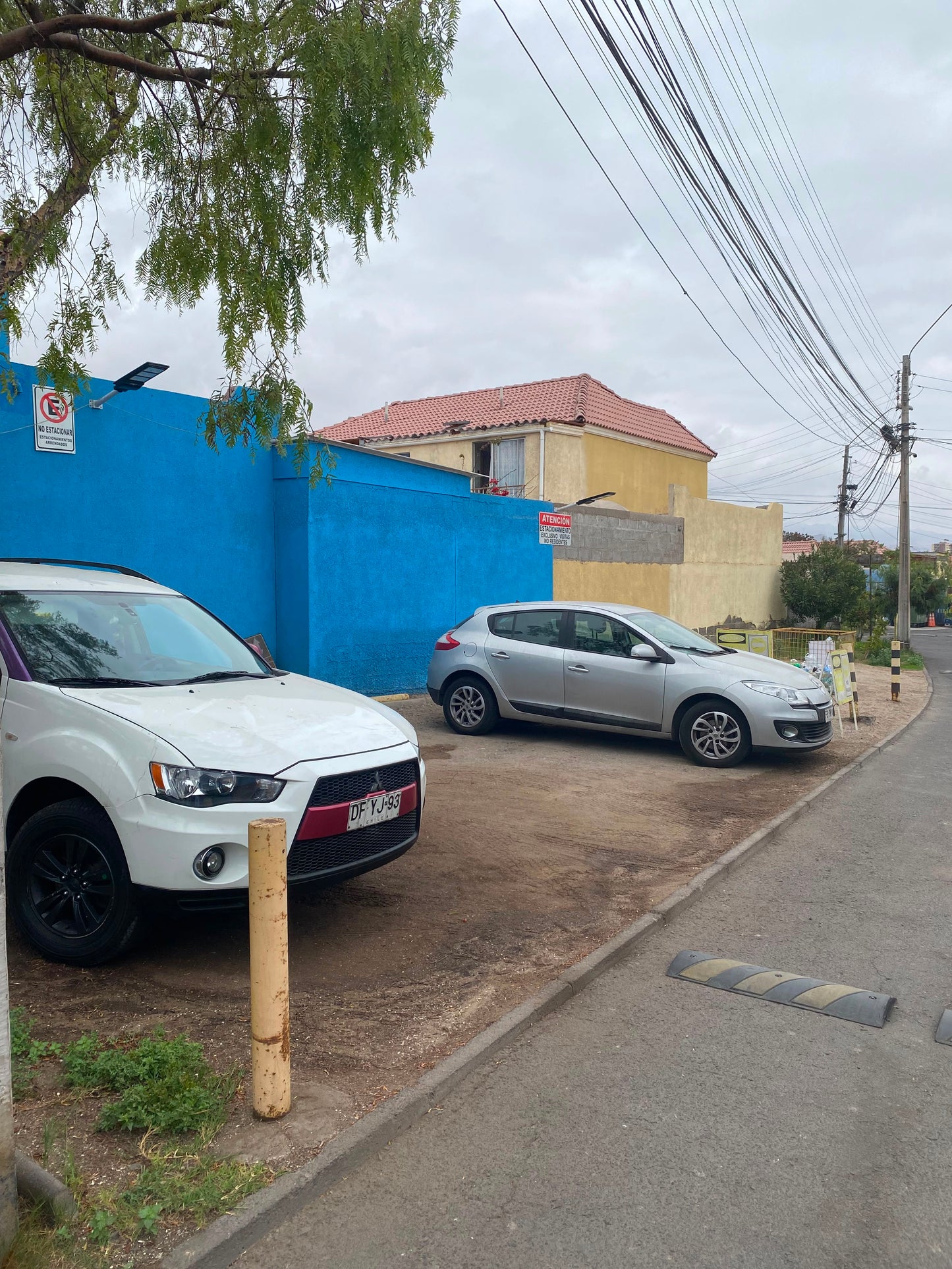 Casa en Venta Condominio Argos | 4 Dormitorios | 80 m² Construidos | 175 m² Terreno | 1 Estacionamiento | 7.500 UF | Antofagasta