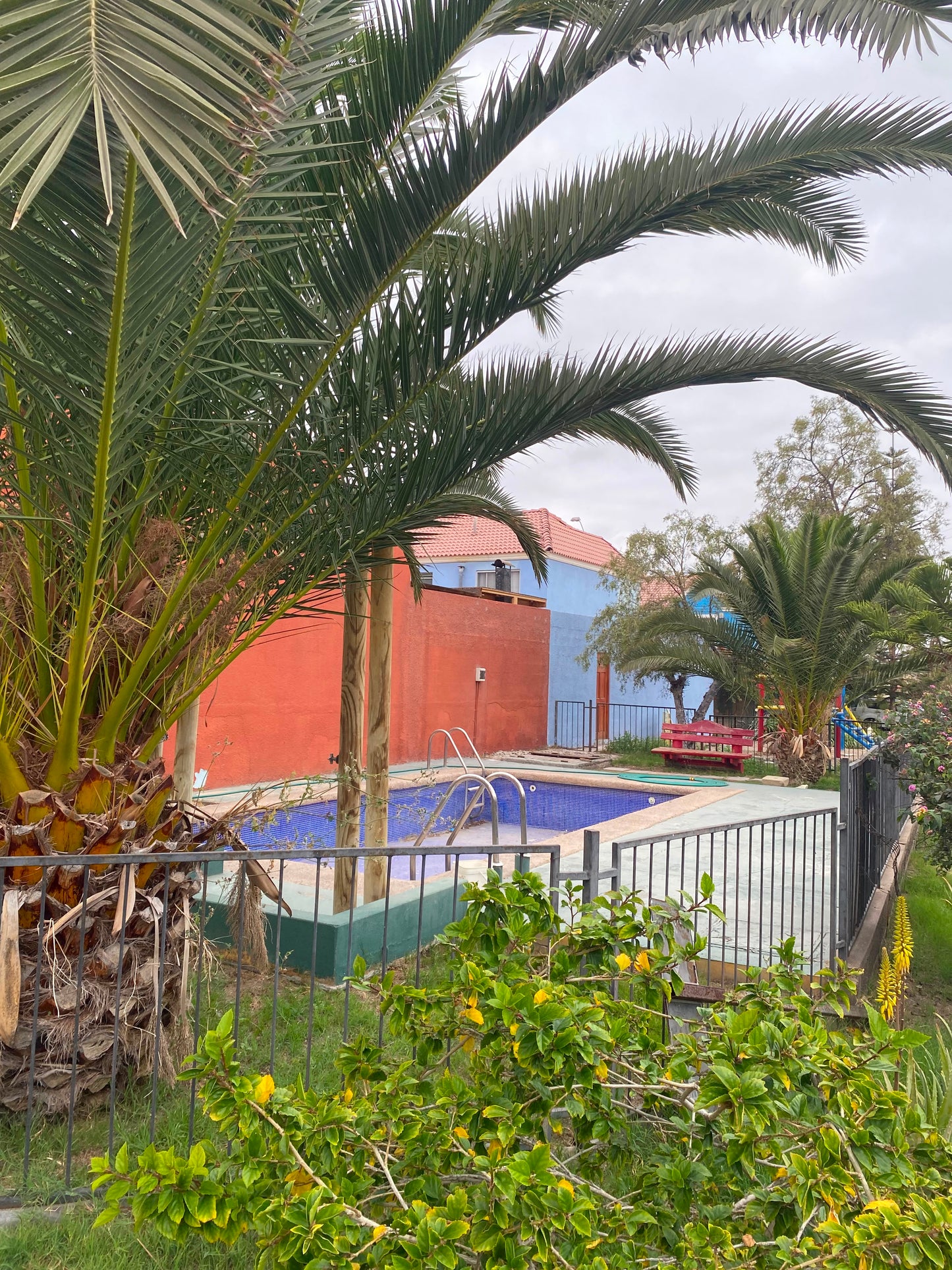 Casa en Venta Condominio Argos | 4 Dormitorios | 80 m² Construidos | 175 m² Terreno | 1 Estacionamiento | 7.500 UF | Antofagasta