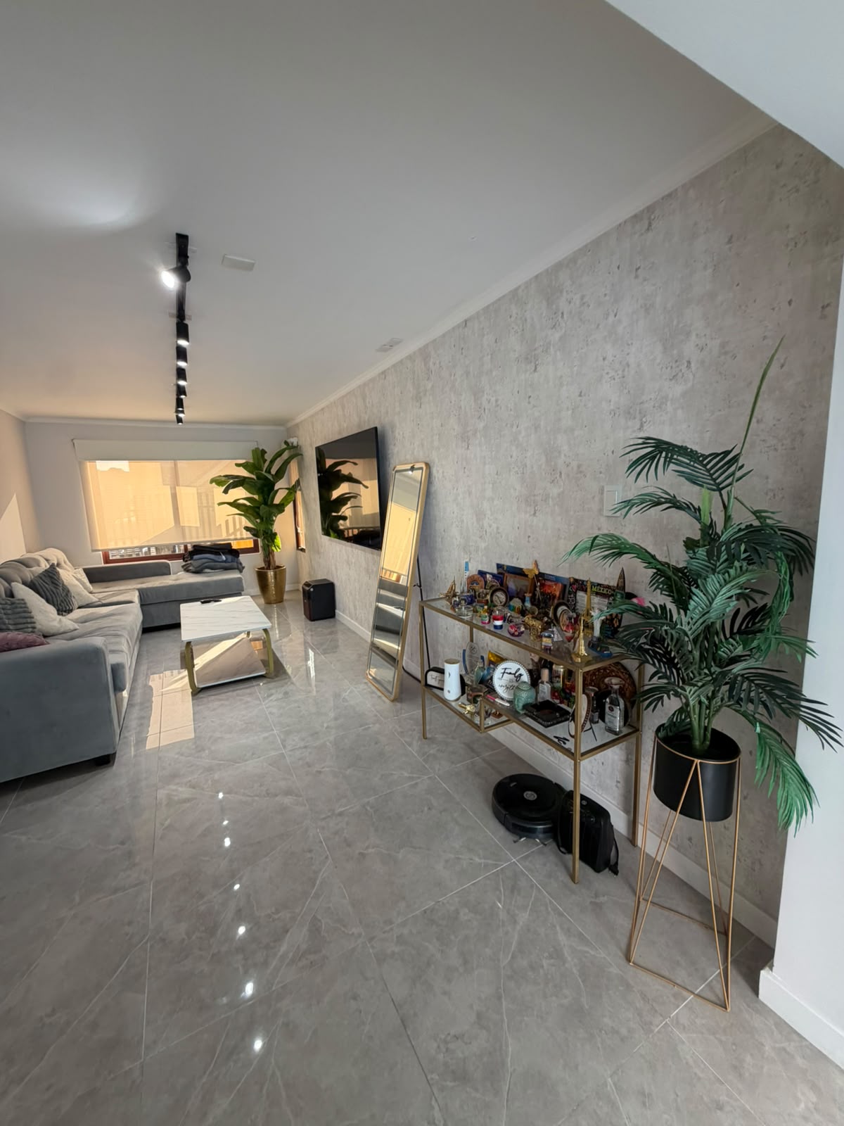 🏡SE VENDE CASA REMODELADA, AMOBLADA Y LISTA PARA HABITAR – CONDOMINIO MEGARA, SECTOR NORTE
