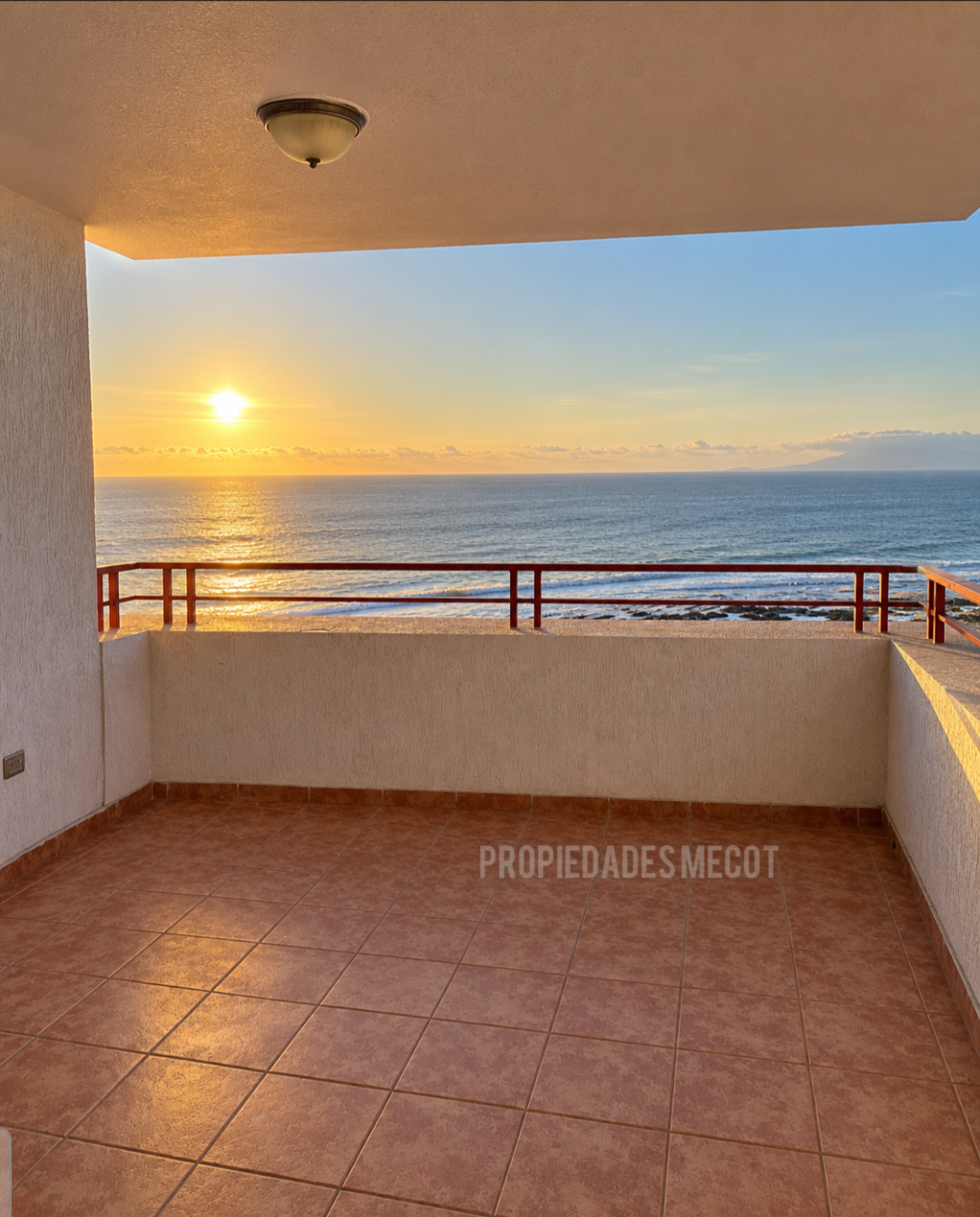 Departamento en Venta Llacolén | Vista al Mar | 3 Dormitorios | 87 m² Construidos | 99 m² Totales | 1 Estacionamiento | 1 Bodega | 6.500 UF | Antofagasta