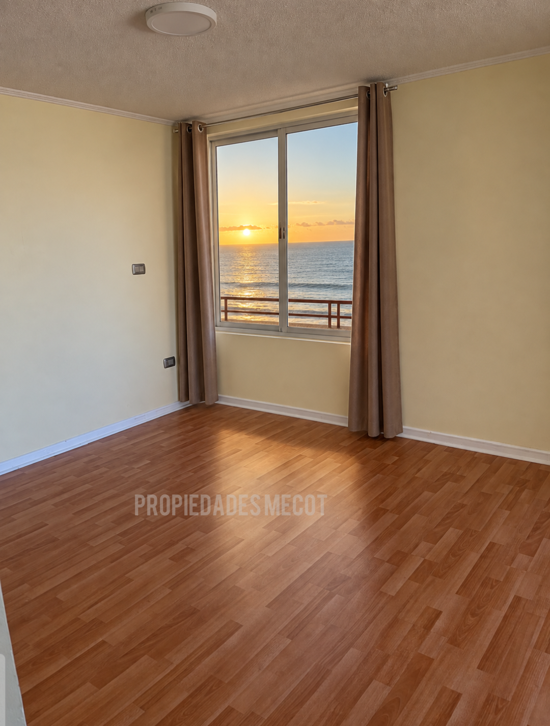 Departamento en Venta Llacolén | Vista al Mar | 3 Dormitorios | 87 m² Construidos | 99 m² Totales | 1 Estacionamiento | 1 Bodega | 6.500 UF | Antofagasta
