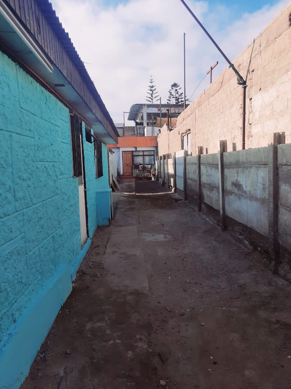 Se Vende Casa Aislada Condominio con Estacionamiento y Patio – Central  Eleuterio Ramírez 🚗🌿