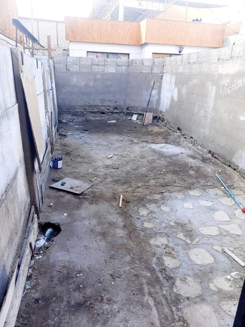 Se Vende Casa Aislada Condominio con Estacionamiento y Patio – Central  Eleuterio Ramírez 🚗🌿