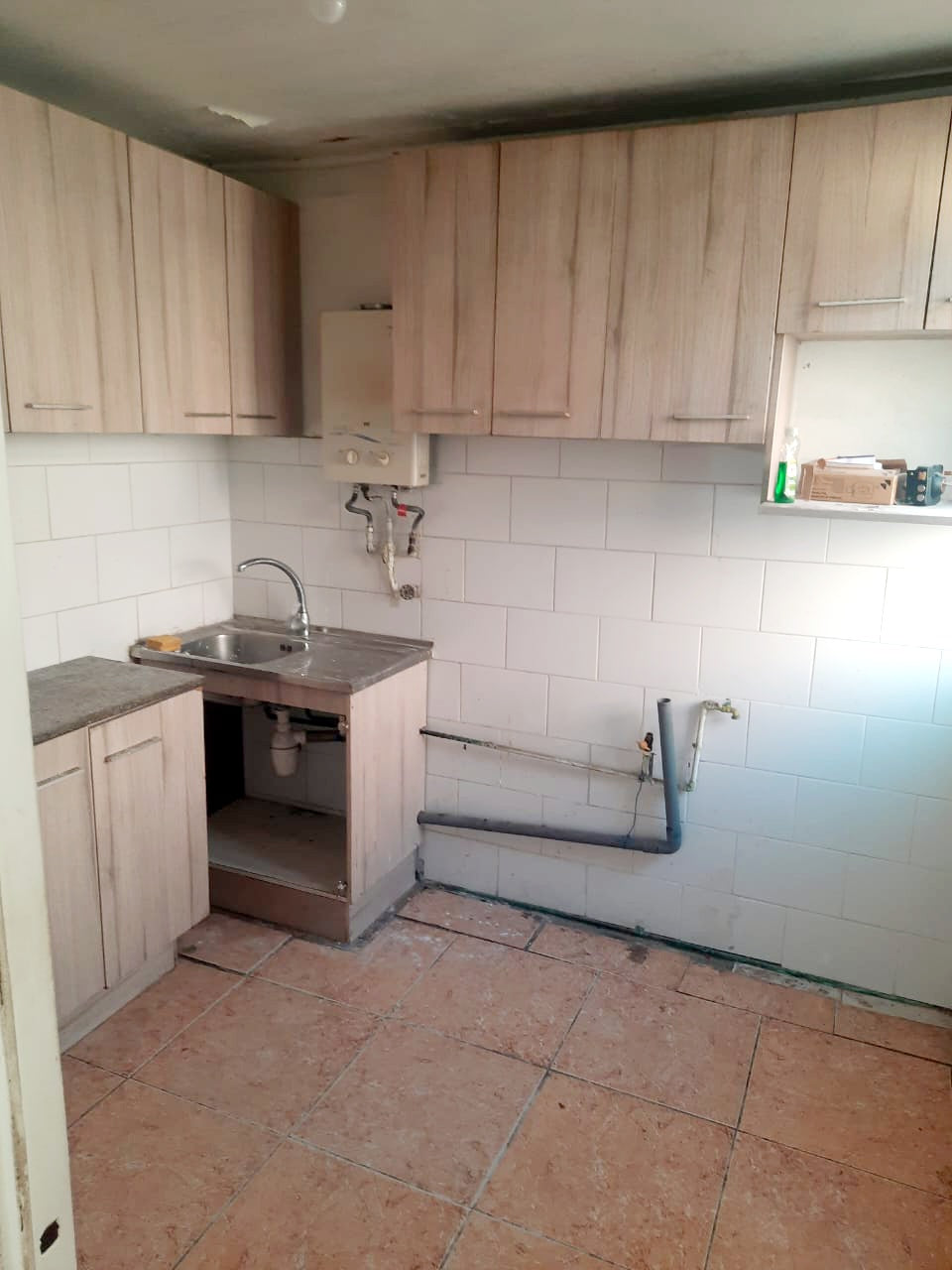 Se Vende Casa Aislada Condominio con Estacionamiento y Patio – Central  Eleuterio Ramírez 🚗🌿