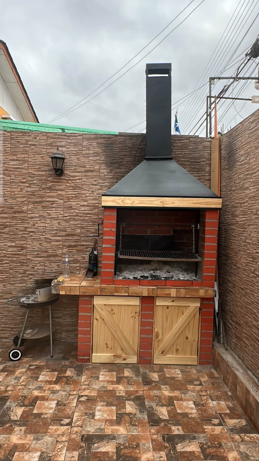 Casa de 3 pisos en venta