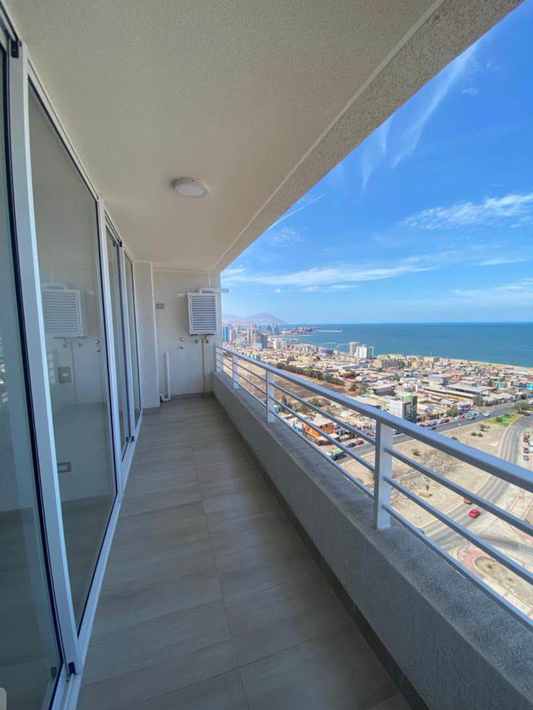 Departamento en Arriendo Edificio Vista Horizonte | 2 Dormitorios | 2 Baños en Suite | Vista al Mar | Estacionamiento | Bodega | GC Incluidos | $710.000 | Antofagasta