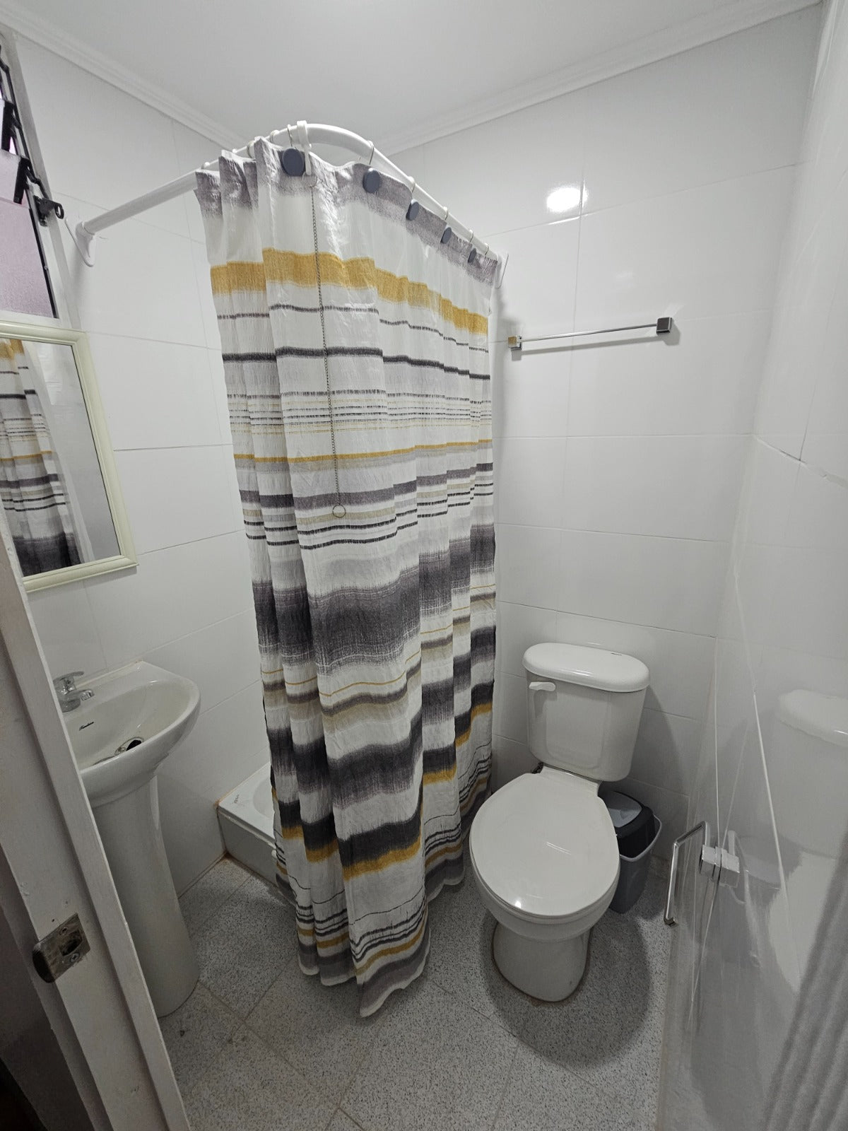 🏠 Propiedad amplia con alto potencial en Antofagasta, Centro Norte: Ideal para negocio, arriendo o proyecto familiar en calle con alta circulación y locomoción colectiva