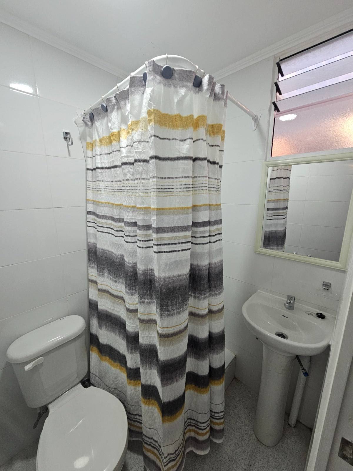 🏠 Propiedad amplia con alto potencial en Antofagasta, Centro Norte: Ideal para negocio, arriendo o proyecto familiar en calle con alta circulación y locomoción colectiva